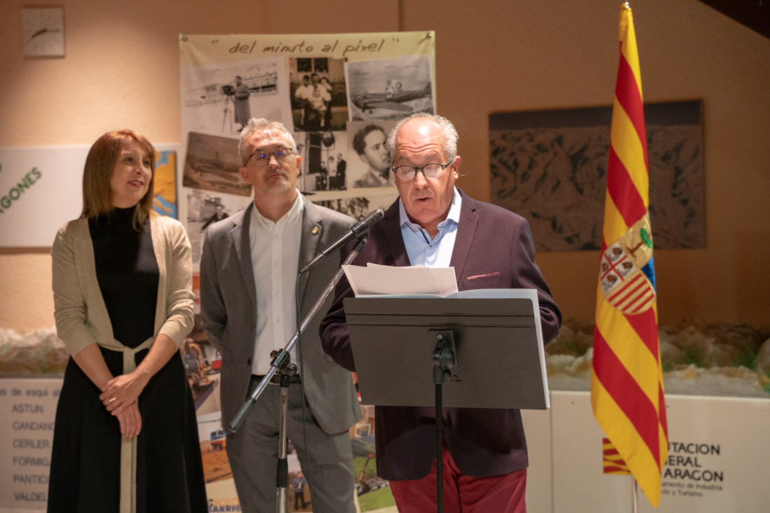 ARAMEDIA-9814